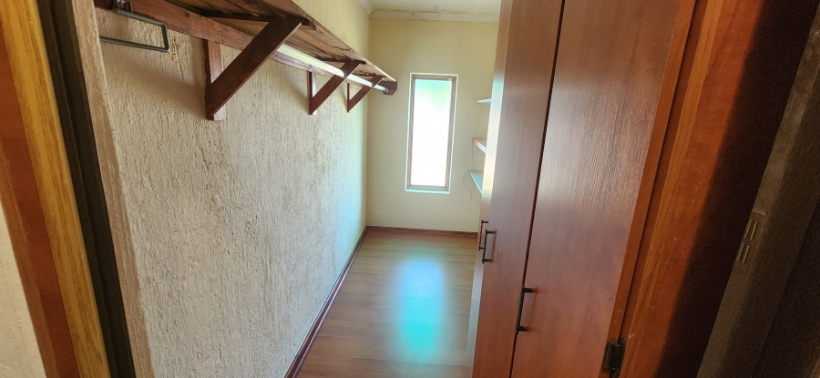 3 Bedroom Property for Sale in Dana Bay Western Cape